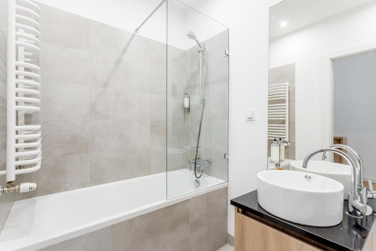 Warsaw City Expo Center Apartments Bagian luar foto
