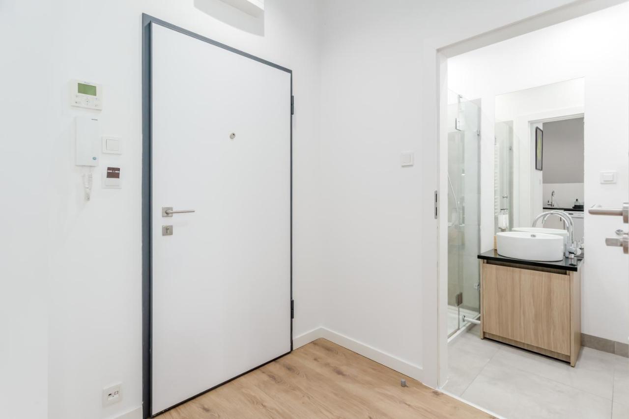 Warsaw City Expo Center Apartments Bagian luar foto